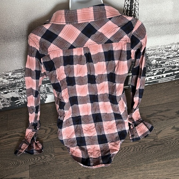 Streetwear Society Pink and Black Plaid Blouse - Picture 5 of 11